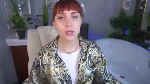 DawnGwin      Sasha online show from 25, 7, 2026