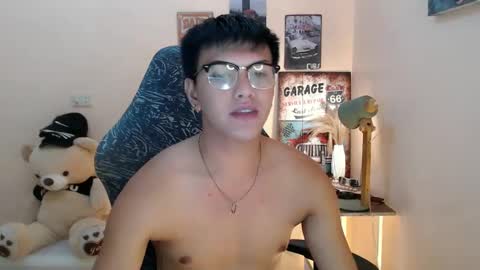 Snapshot of dax_x chatting on 4, 12, 2024 JC LOVER BOY online show from 4, 12, 2024