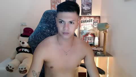 Snapshot of dax_x chatting on 12, 12, 2024 JC LOVER BOY online show from 12, 12, 2024