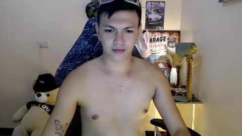 Snapshot of dax_x chatting on 14, 1, 2025 JC LOVER BOY online show from 14, 1, 2025