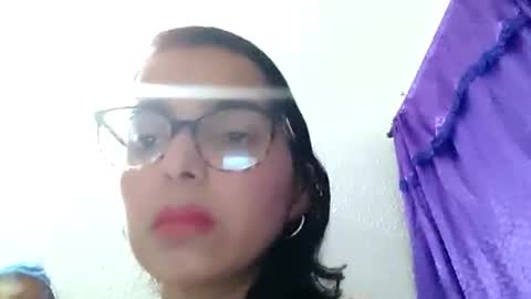 dayana_cruz online show from 19, 11, 2025