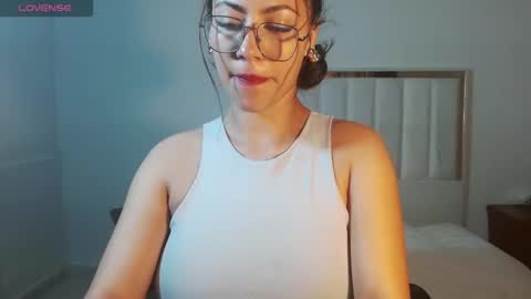 Snapshot of dayana_sub_ chatting on 8, 11, 2025 dayana online show from 8, 11, 2025