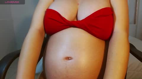 Snapshot of dayana_sub_ chatting on 18, 11, 2025 dayana online show from 18, 11, 2025
