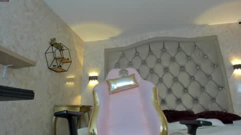 DAYRA ANGELS online show from 3, 1, 2025