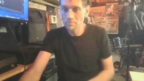 Snapshot of daze592268 chatting on 16, 6, 2026 daze592268 online show from 16, 6, 2026