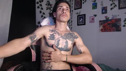 Snapshot of dazzayyy chatting on 13, 2, 2025 dazzayy online show from 13, 2, 2025