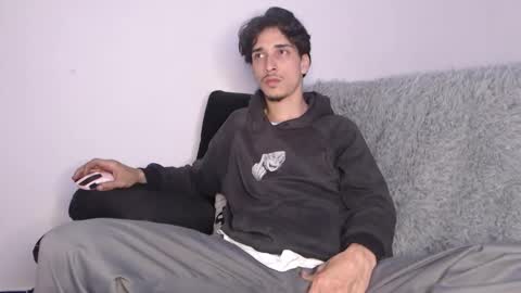 Snapshot of dazzayyy chatting on 9, 10, 2025 dazzayy online show from 9, 10, 2025