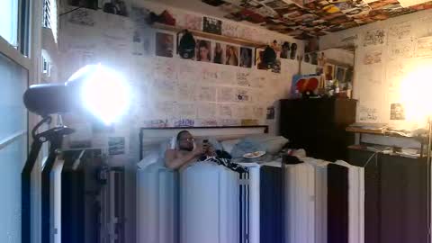 dbeamon92 online show from 12, 3, 2026