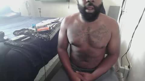 Snapshot of dblock757 chatting on 28, 4, 2026 dblock757 online show from 28, 4, 2026