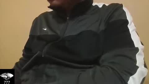 Snapshot of dc333777 chatting on 24, 3, 2026 dc333777 online show from 24, 3, 2026