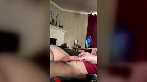 Snapshot of dcolb22 chatting on 12, 4, 2026 dcolb22 online show from 12, 4, 2026