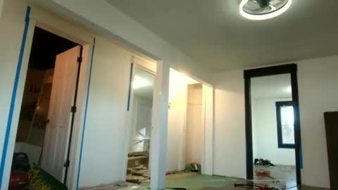 DCrush online show from 8, 1, 2025