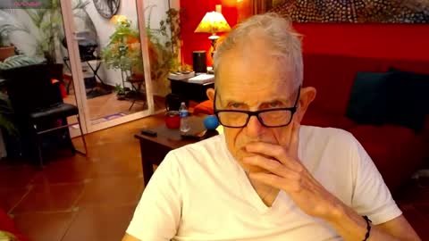 Snapshot of ddaldd chatting on 1, 4, 2026 NOLADon online show from 1, 4, 2026