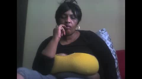 Snapshot of ddboobsnipples chatting on 20, 11, 2025 ddboobsnipples online show from 20, 11, 2025