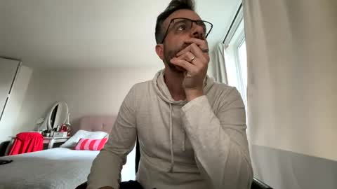 DDirty online show from 3, 4, 2026