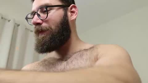 Snapshot of deanlek chatting on 5, 11, 2025 Dean online show from 5, 11, 2025