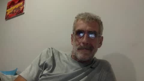 Snapshot of deanofflove221000 chatting on 4, 3, 2026 deanofflove221000 online show from 4, 3, 2026