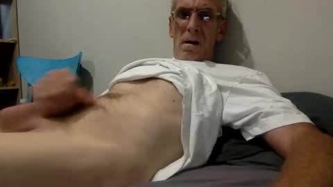 Snapshot of deanofflove221000 chatting on 5, 3, 2026 deanofflove221000 online show from 5, 3, 2026