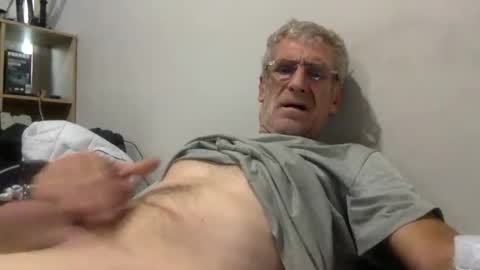 Snapshot of deanofflove221000 chatting on 22, 3, 2026 deanofflove221000 online show from 22, 3, 2026