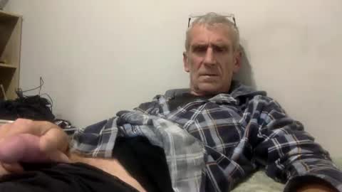 Snapshot of deanofflove221000 chatting on 6, 4, 2026 deanofflove221000 online show from 6, 4, 2026