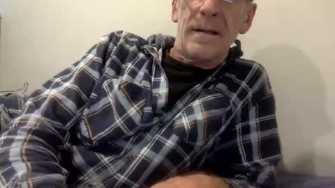 Snapshot of deanofflove221000 chatting on 7, 4, 2026 deanofflove221000 online show from 7, 4, 2026