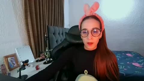 Snapshot of dear_juliet chatting on 8, 12, 2024 Juliet online show from 8, 12, 2024