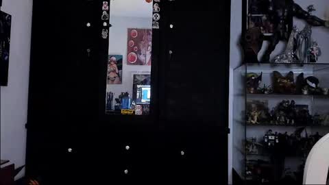    online show from 28, 1, 2025