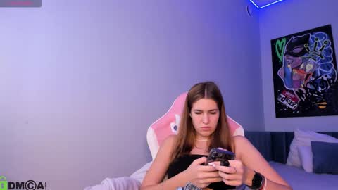 Jennifer online show from 24, 9, 2025