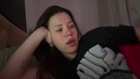 Snapshot of debbiii chatting on 25, 4, 2026 debbiii online show from 25, 4, 2026