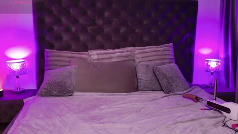 Snapshot of debinnyneanalover chatting on 29, 3, 2026 debinnyneanalover online show from 29, 3, 2026