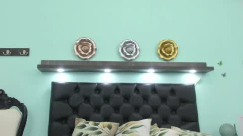 Snapshot of debora_rose18 chatting on 9, 4, 2026 debora_rose18 online show from 9, 4, 2026