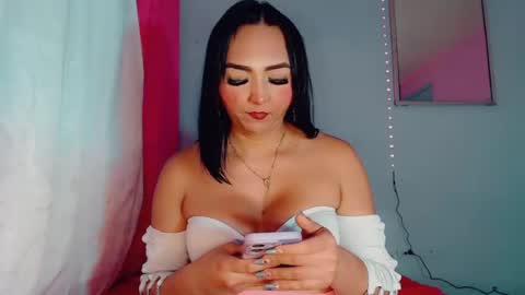 Snapshot of deboragill chatting on 16, 6, 2026 deboragill online show from 16, 6, 2026