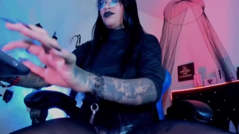 Doborah Miss Carter online show from 2, 10, 2025