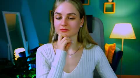 Snapshot of deboralarson chatting on 9, 3, 2025 Debora online show from 9, 3, 2025