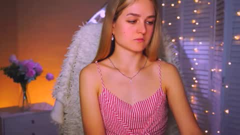 Snapshot of deboralarson chatting on 4, 10, 2025 Debora online show from 4, 10, 2025