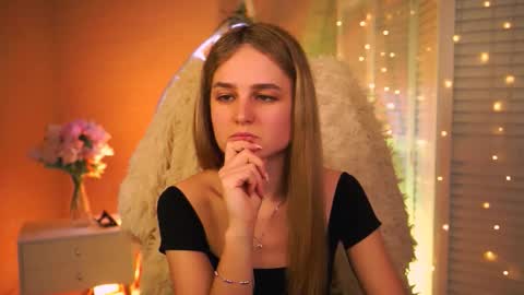 Snapshot of deboralarson chatting on 4, 3, 2026 Debora online show from 4, 3, 2026