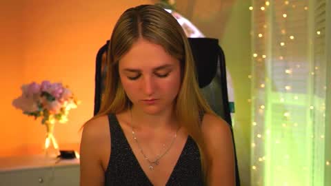 Snapshot of deboralarson chatting on 31, 3, 2026 Debora online show from 31, 3, 2026