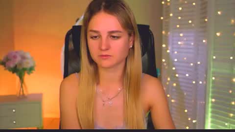 Snapshot of deboralarson chatting on 29, 6, 2026 Debora online show from 29, 6, 2026