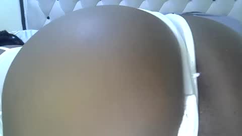 Snapshot of deechic_2 chatting on 13, 11, 2025 deechic_2 online show from 13, 11, 2025