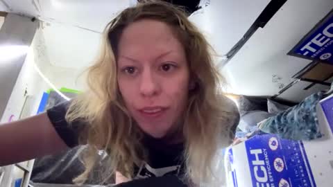 Snapshot of deedeejhonson32 chatting on 20, 7, 2026 deedeejhonson32 online show from 20, 7, 2026