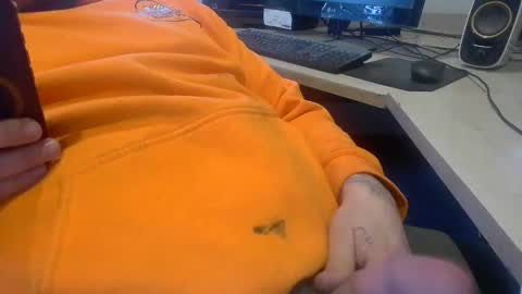 Snapshot of deepstrokes25 chatting on 5, 3, 2025 deepstrokes25 online show from 5, 3, 2025