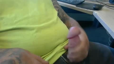 Snapshot of deepstrokes25 chatting on 2, 10, 2025 deepstrokes25 online show from 2, 10, 2025