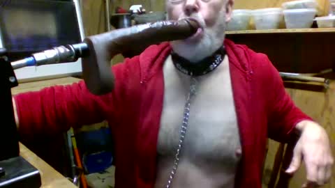 Snapshot of deepthroat227 chatting on 11, 1, 2025 Deepthroat My Big Dildos online show from 11, 1, 2025
