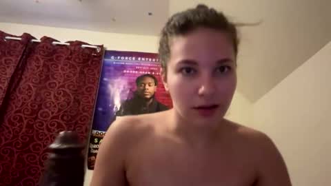 Snapshot of deepthroatqueen33 chatting on 11, 3, 2026 deepthroatqueen33 online show from 11, 3, 2026