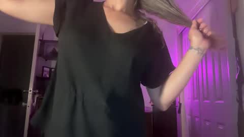 Snapshot of degeneratesaint chatting on 16, 10, 2025 Tori online show from 16, 10, 2025