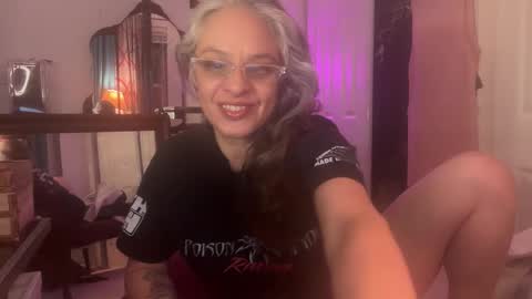 Snapshot of degeneratesaint chatting on 7, 2, 2026 Tori online show from 7, 2, 2026