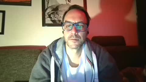 Snapshot of degrandis chatting on 1, 12, 2024 Luka Magic online show from 1, 12, 2024