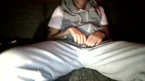 Snapshot of degrandis chatting on 31, 3, 2026 Luka Magic online show from 31, 3, 2026