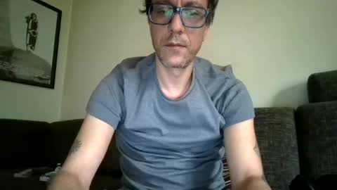 Snapshot of degrandis chatting on 12, 4, 2026 Luka Magic online show from 12, 4, 2026