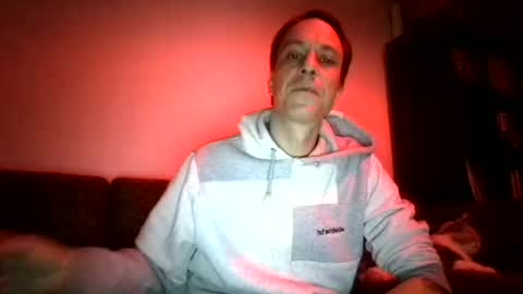 Snapshot of degrandis chatting on 18, 4, 2026 Luka Magic online show from 18, 4, 2026